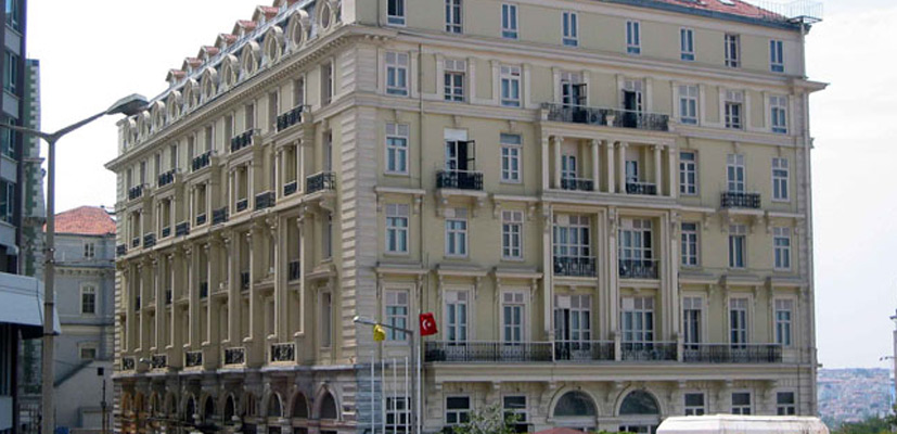 Pera Palas Hotel